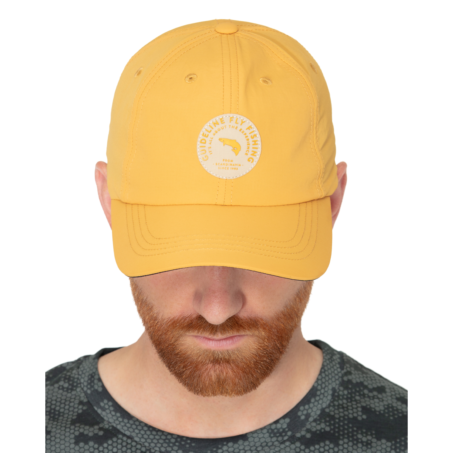 Guideline Badge Cap - Old Gold ryhmässä Vaatteet ja kengät / Lippalakit ja päähineet / Lakit & pipot @ Sportfiskeprylar.se (108135GL)