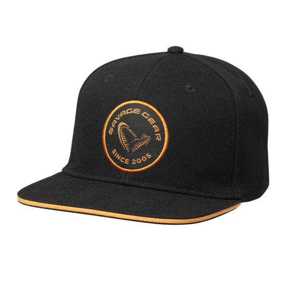 Savage Gear Badge Flatbill Cap - Black Orange ryhmässä Vaatteet ja kengät / Lippalakit ja päähineet / Lippikset @ Sportfiskeprylar.se (1642626)