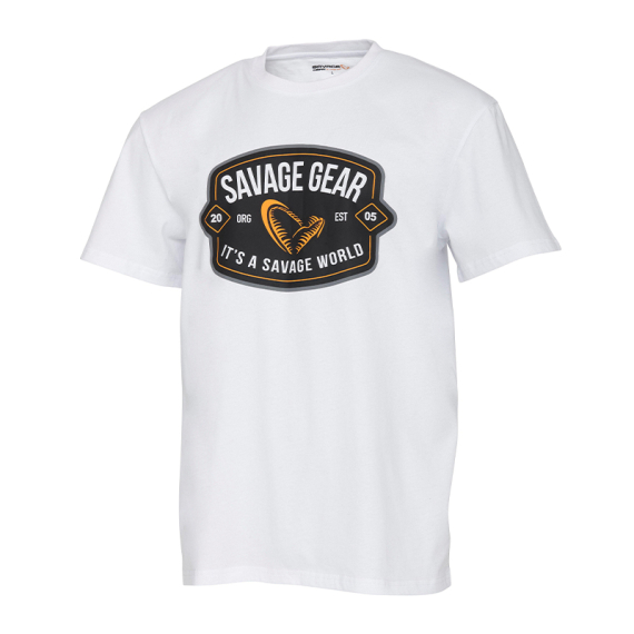 Savage Gear Badge Logo Tee White ryhmässä Vaatteet ja kengät / Vaatetus / T-paidat @ Sportfiskeprylar.se (1642660r)