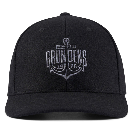 Grundéns Logo Anchor Wool Trucker Black ryhmässä Vaatteet ja kengät / Lippalakit ja päähineet / Lippikset / Trucker lippikset @ Sportfiskeprylar.se (50528-001-0001)