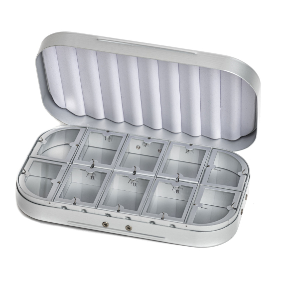 Aluminium box 10 compartments - Silver ryhmässä Säilytys / Kalastusrasiat / Perhorasiat @ Sportfiskeprylar.se (CH-305)