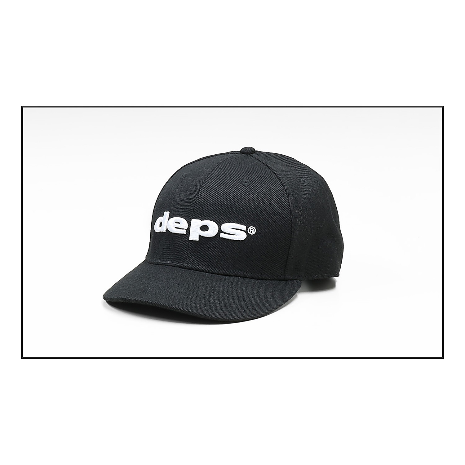 Deps Logo Cap Black X Black ryhmässä Vaatteet ja kengät / Lippalakit ja päähineet / Lippikset @ Sportfiskeprylar.se (DE995013)