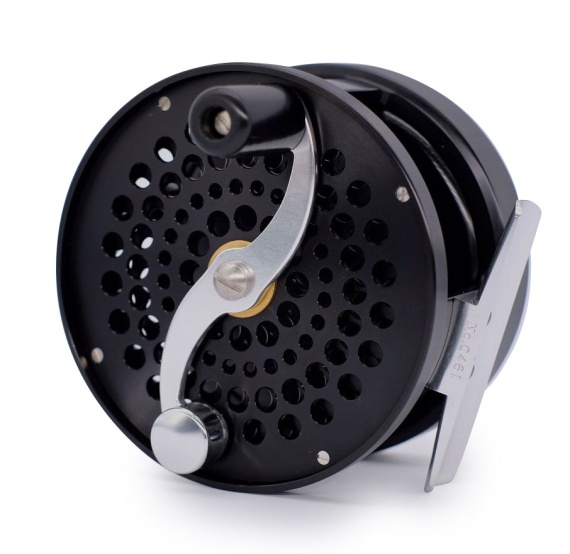 Iwana Salmon Series Fly Reel Medium Black - Kelat Perhokelat & Lisäkelat Perhokelat