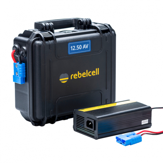 Rebelcell Outdoorbox 12.50 AV Med Laddare 12.6V10A ryhmässä Veneilyelektroniikka & veneily / Akut & Laturit / Akut / Lithiumakut @ Sportfiskeprylar.se (RC12050REUBOXPACK)