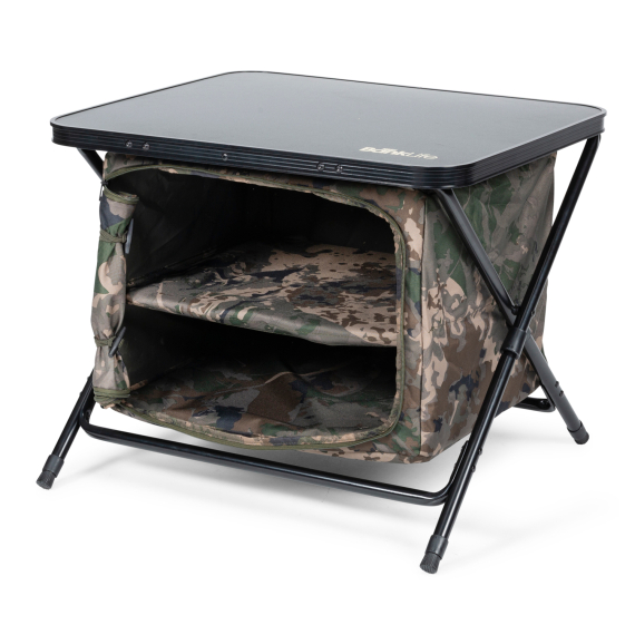 Nash Bank Life Bedside Station Camo ryhmässä Retkeily / ulkoilu / Teltat & telttakalusteet / Tuolit ja Pöydät / Pöydät @ Sportfiskeprylar.se (T1232r)