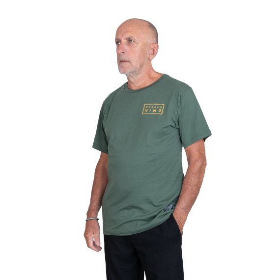 SQRTN Nordanvind T-Shirt Stone Olive ryhmässä Vaatteet ja kengät / Vaatetus / T-paidat @ Sportfiskeprylar.se (TEE-423-Mr)
