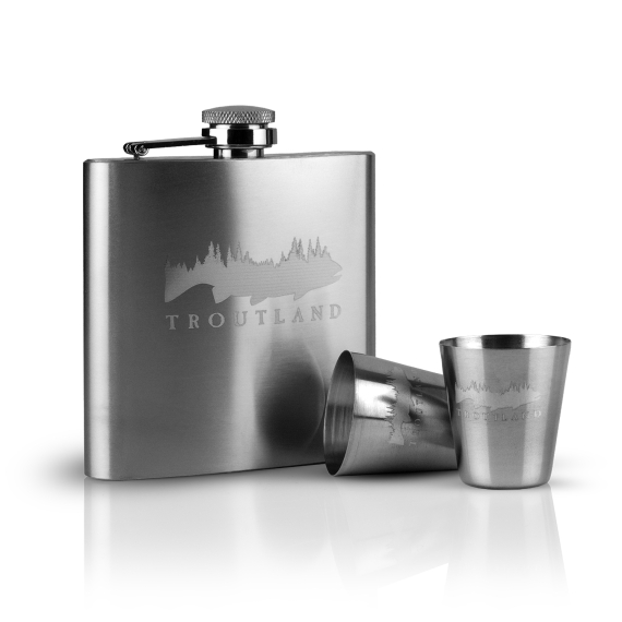 Troutland Flask 177ml w. 2pcs shot glasses ryhmässä Superdeals @ Sportfiskeprylar.se (TRPLUNT)
