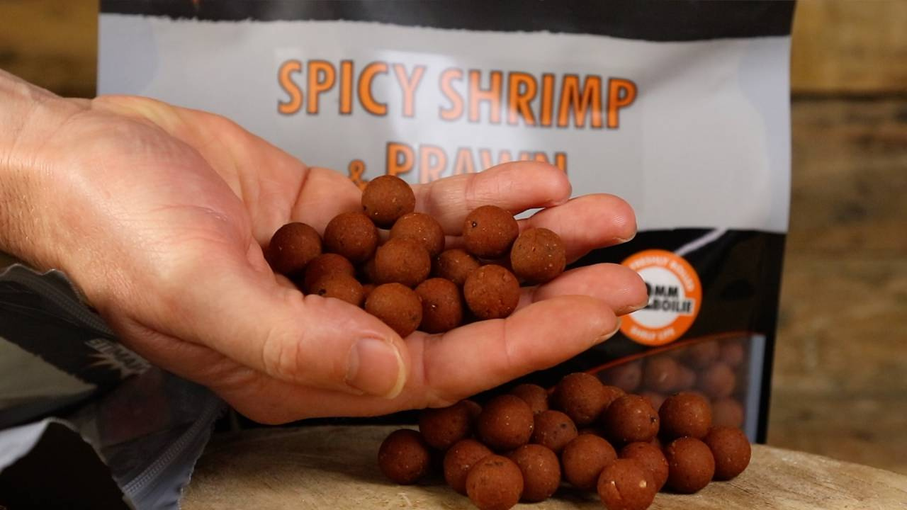 Dynamite Baits Spicy Shrimp & Prawn Boilies 1,8kg