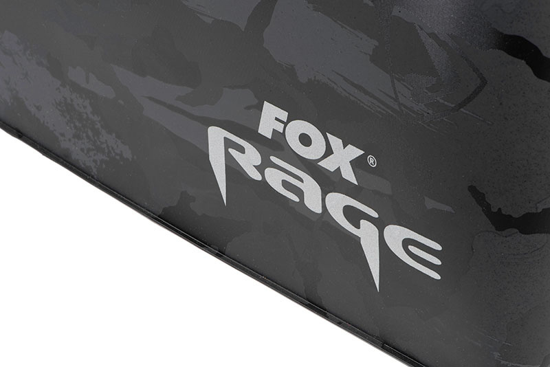 Fox Rage Voyager Camo Welded Bag M
