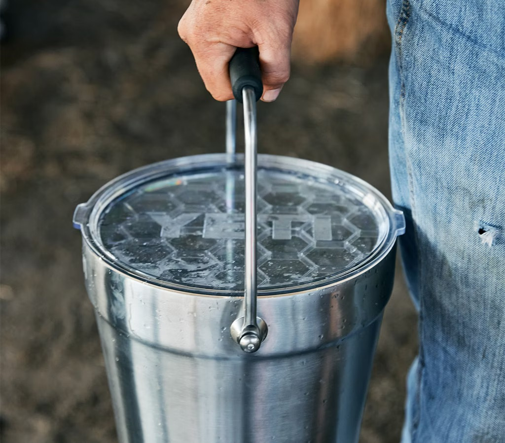 Yeti Rambler Beverage Bucket 7,6 L - White
